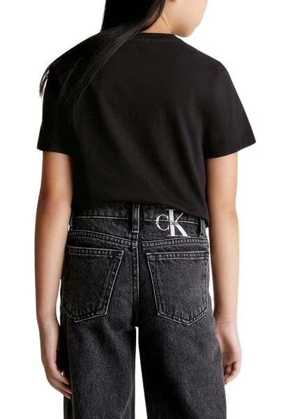 T-shirt Calvin Klein Mini Badge Noir Enfant Fille 4 T-shirt Calvin Klein Mini Badge Noir Enfant Fille – Image 4