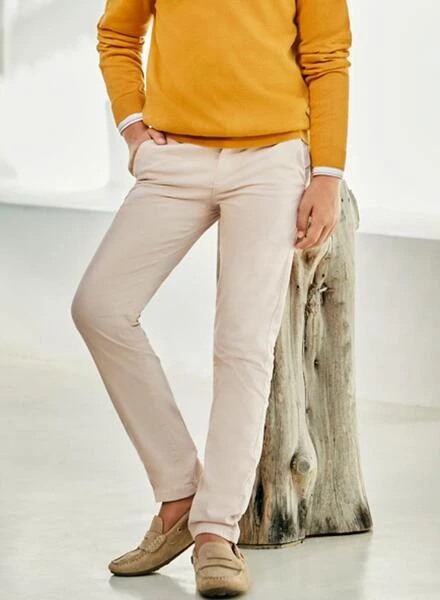 Pantalon Mayoral Chino Basique Beige Pour Enfant. 3 Pantalon Mayoral Chino Basique Beige Pour Enfant. – Image 3